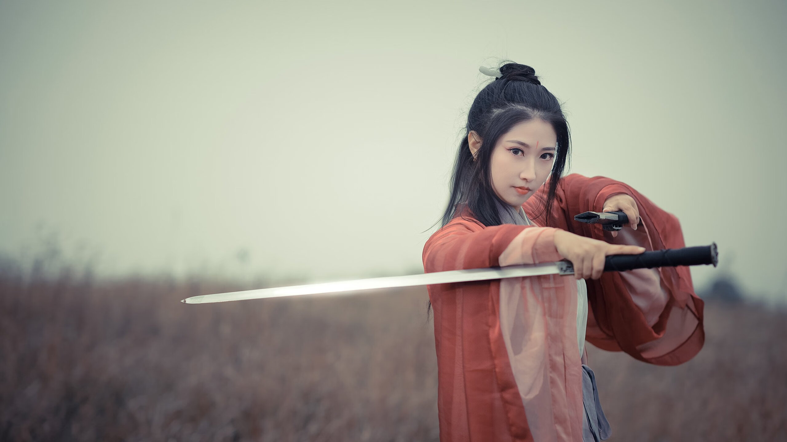 “中国足球市场潜力巨大，行业迎来黄金发展期”，国内足球市场