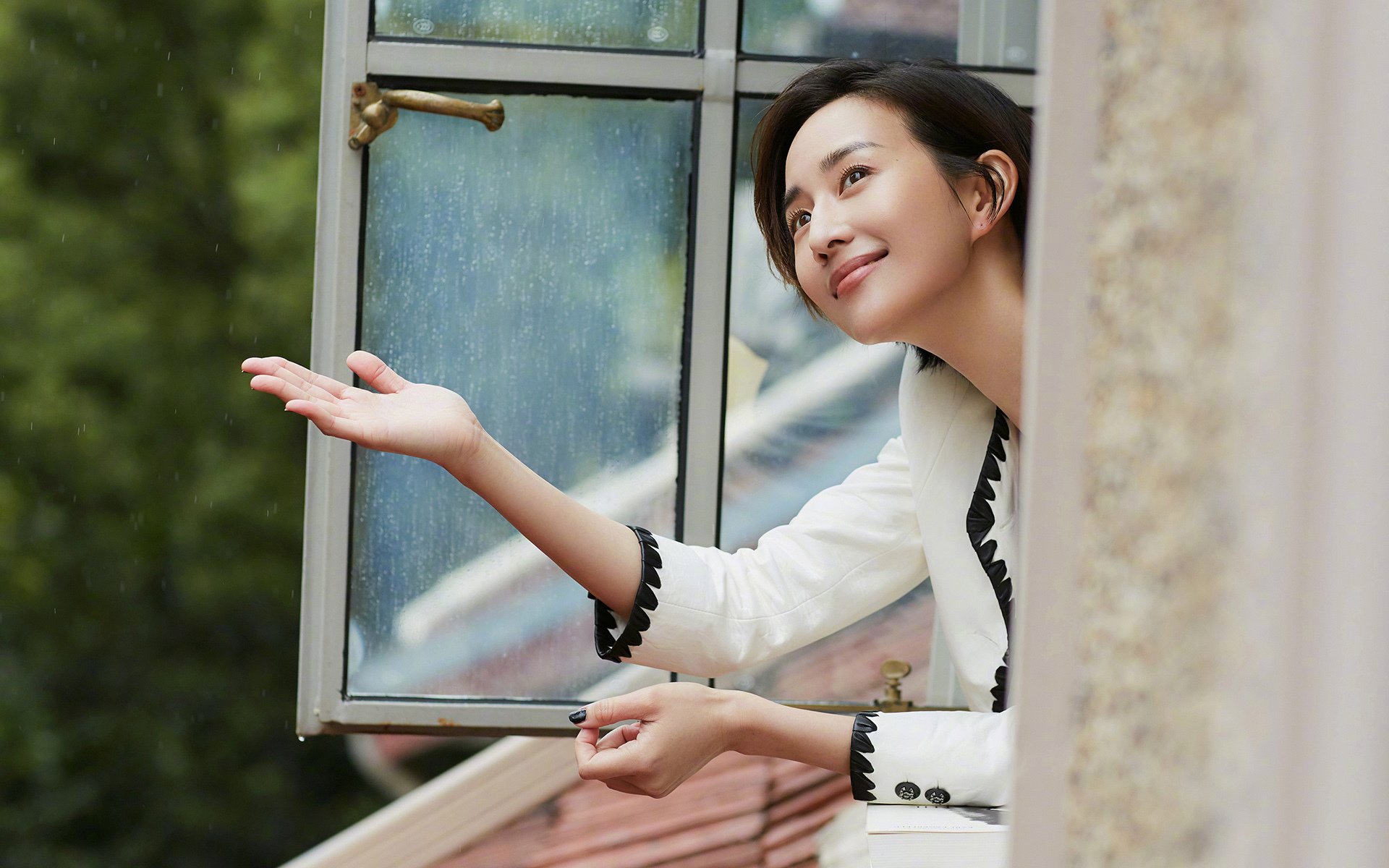 “德甲最后冲刺，领跑队伍状态火热，胜负难料”，2020德甲最后一轮比分